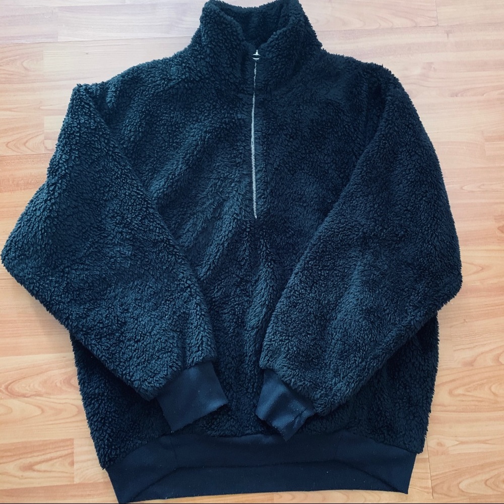 Express Sherpa pullover